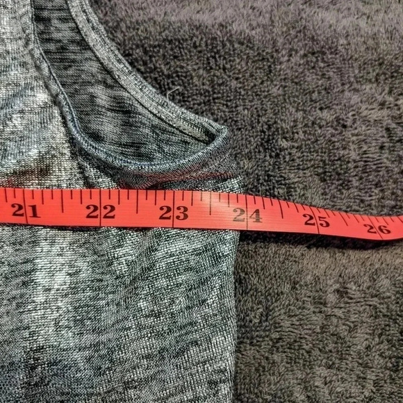 Calvin Klein Women Tank Top Gray Silver Metallic Keyhole Sleeveless Stretch Sz L - Picture 5 of 6